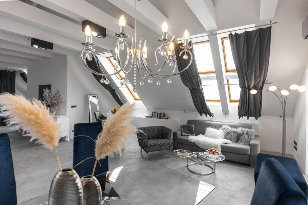 Coco Chanel Boutique Apartment Брно Екстер'єр фото